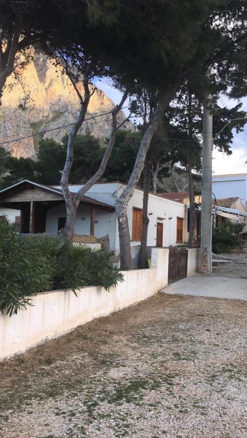 Casa Con Verande Sul Mare A 2 Minuti A Piedi Dalla Spiaggia Кустоначи Экстерьер фото